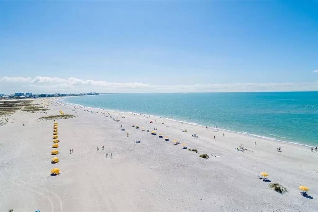 Treasure Island Beach Retreat St. Pete Beach Exteriör bild