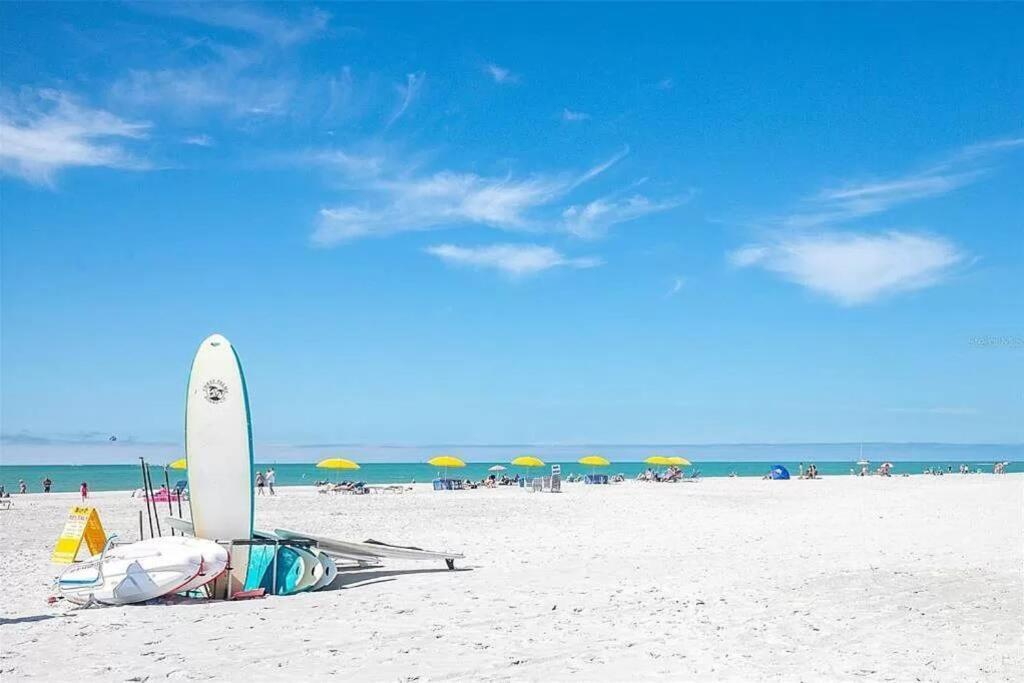 Treasure Island Beach Retreat St. Pete Beach Exteriör bild
